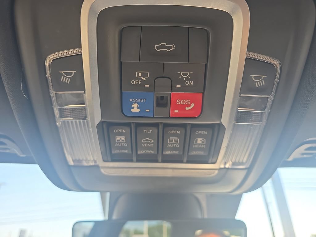 Used 2021 RAM 1500 Limited AWD/4WD image 41