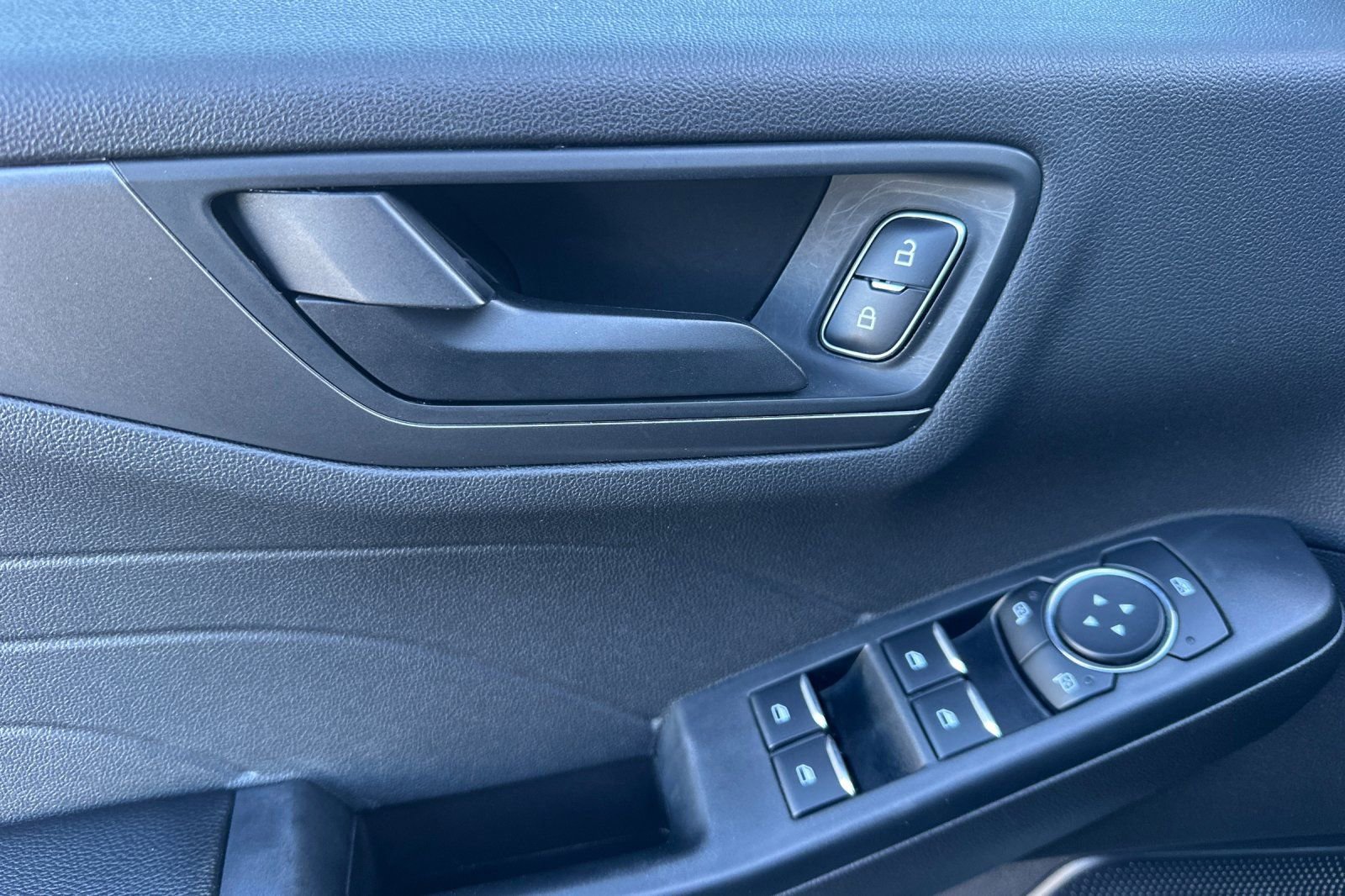 Used 2024 Ford Escape Active image 13