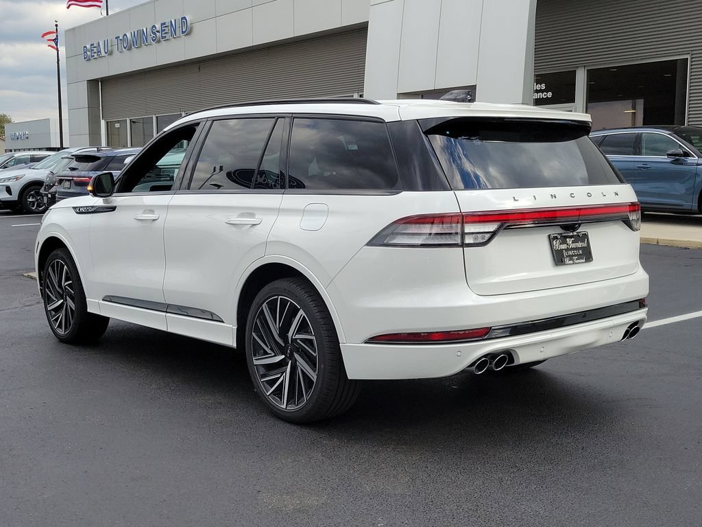 New 2026 Lincoln Aviator Black Label w/ Jet Appearance Package AWD/4WD image 6