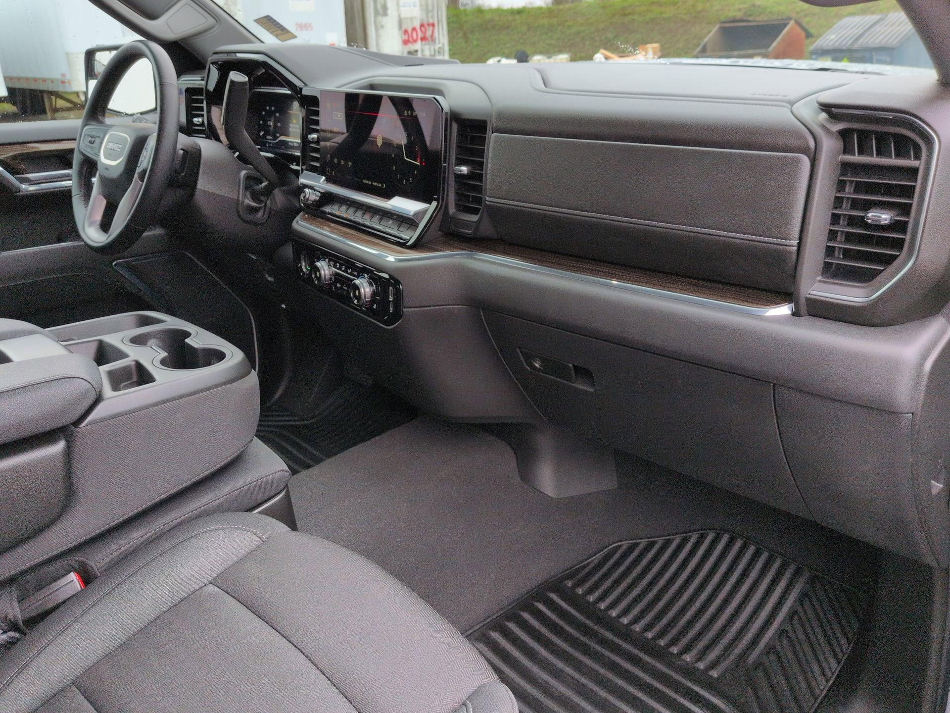 Certified 2024 GMC Sierra 1500 Elevation image 29