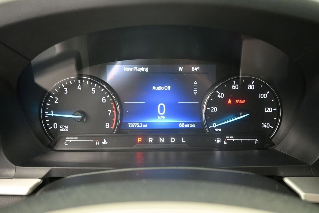 Used 2022 Ford Explorer XLT w/ Equipment Group 202A RWD image 27