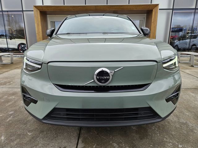 Used 2023 Volvo C40 P8 Recharge Ultimate image 2