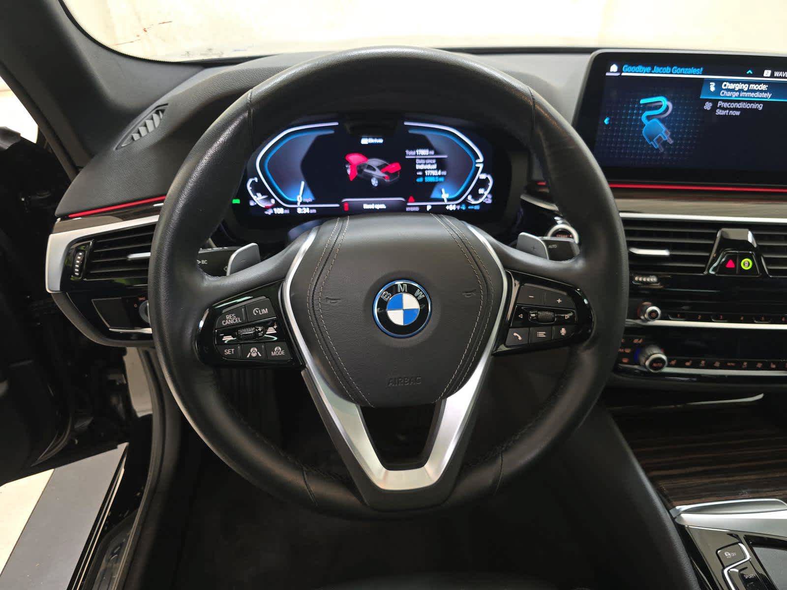 Used 2023 BMW 530e w/ Executive Package RWD image 7