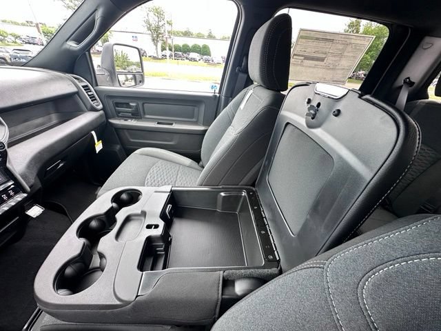 New 2026 RAM 2500 Tradesman AWD/4WD image 24