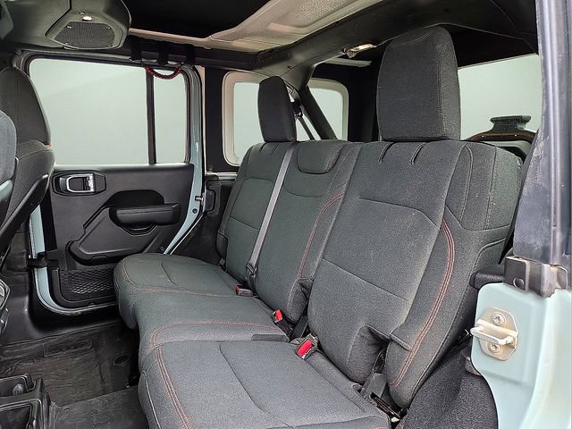 Used 2024 Jeep Wrangler Unlimited Rubicon w/ Technology Group AWD/4WD image 12
