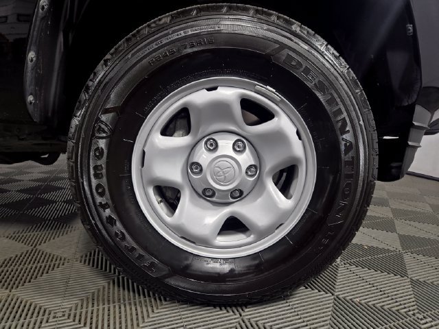 Used 2023 Toyota Tacoma SR AWD/4WD image 11
