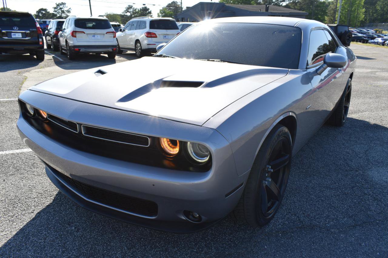 Used 2017 Dodge Challenger R/T w/ Sound Group image 2