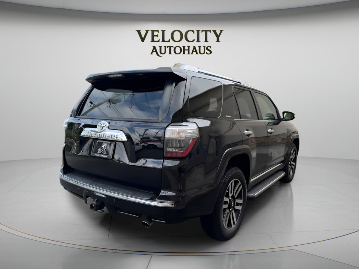 Used 2017 Toyota 4Runner Limited AWD/4WD image 7