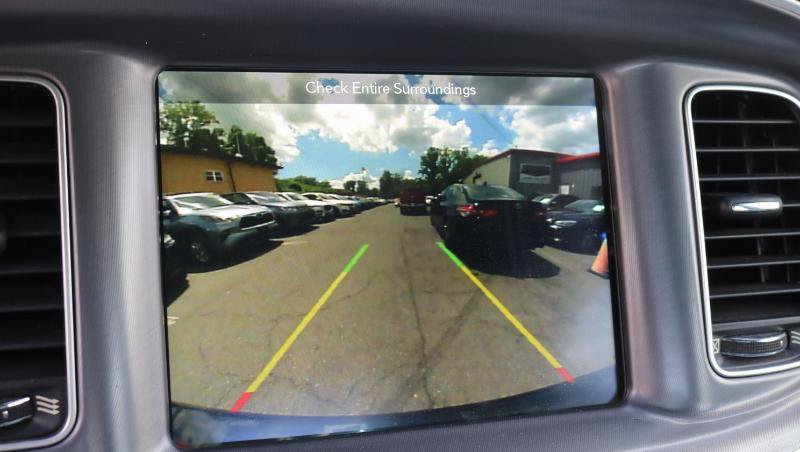 Used 2019 Dodge Charger SXT AWD/4WD image 18