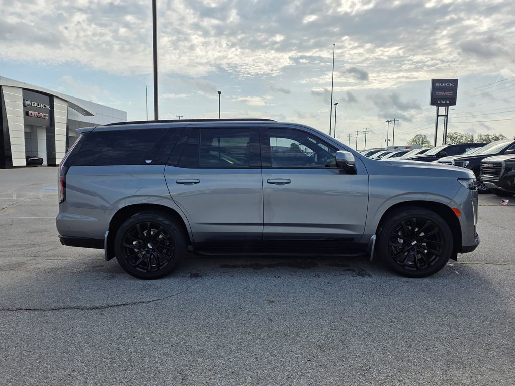 Used 2022 Cadillac Escalade Sport w/ Touring Package AWD/4WD image 9