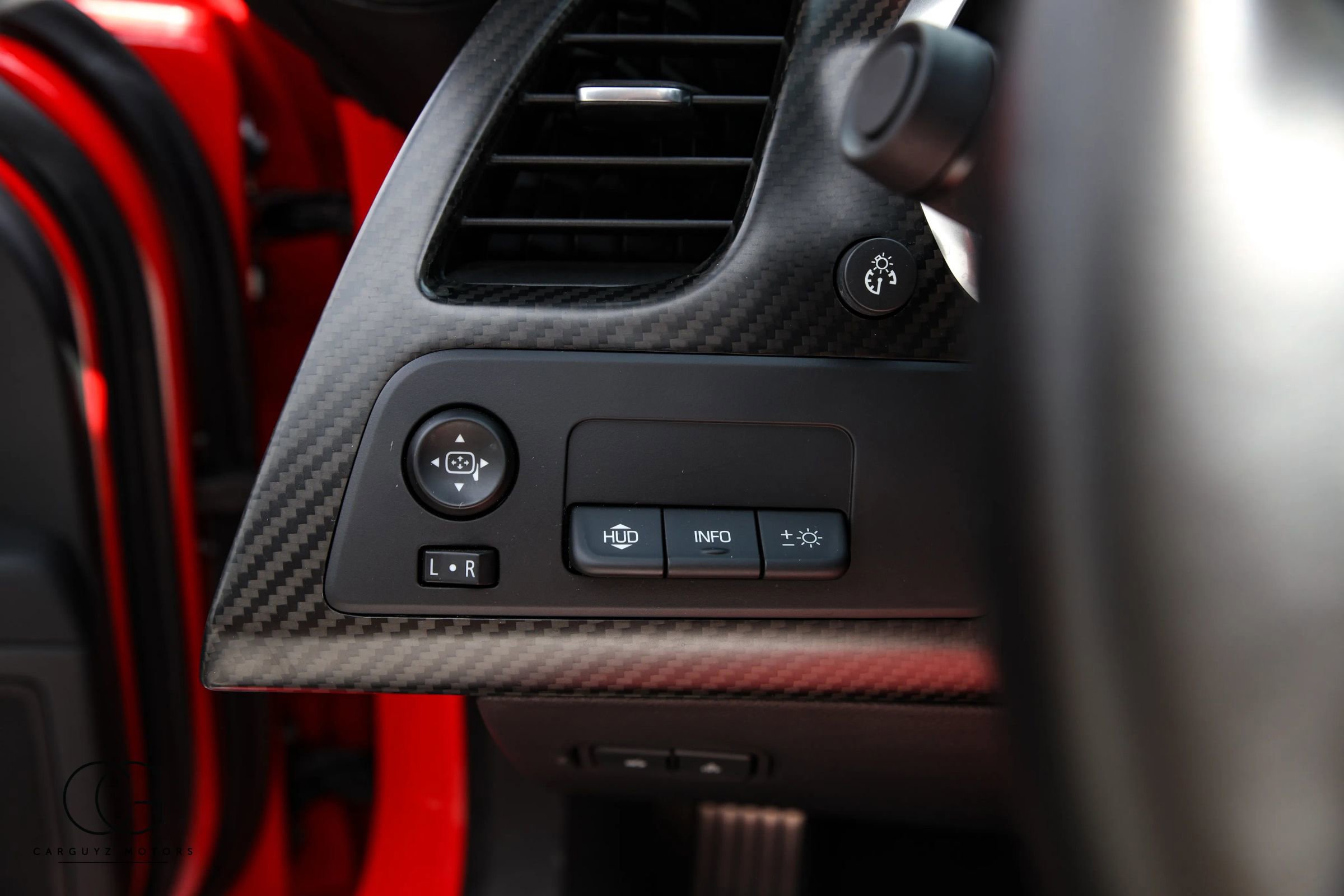 Used 2016 Chevrolet Corvette Z06 w/ 3LZ Preferred Equipment Group image 30