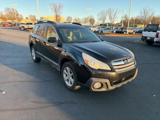 Used 2013 Subaru Outback 2.5i Premium image 3