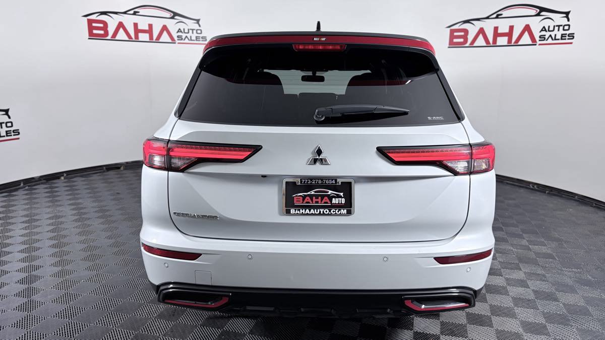 Used 2023 Mitsubishi Outlander ES AWD/4WD image 5