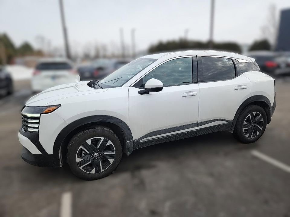 Certified 2025 Nissan Kicks SR image 8