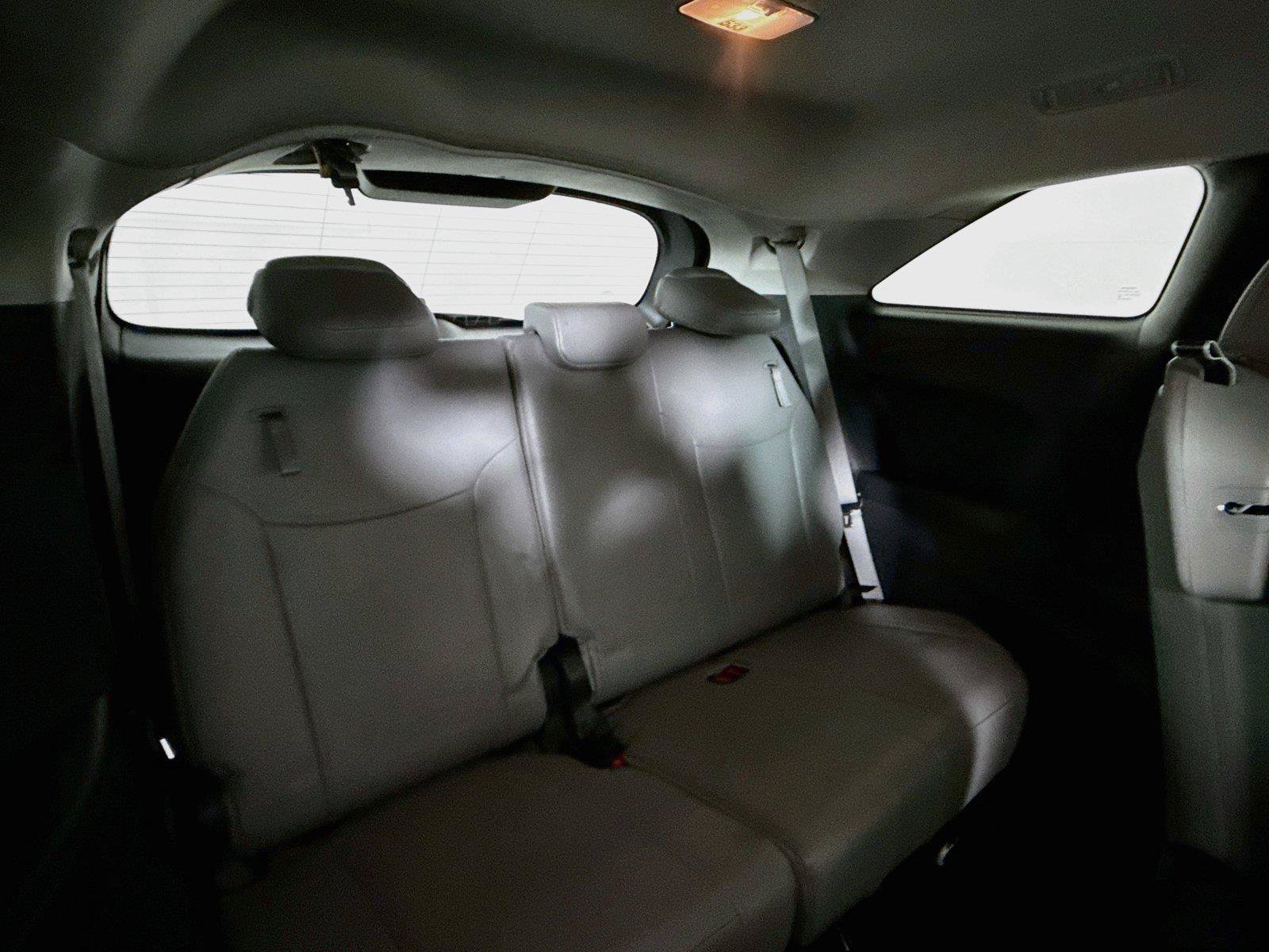 Certified 2025 Toyota Sienna XLE FWD image 40