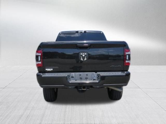 Used 2024 RAM 2500 Big Horn w/ Night Edition AWD/4WD image 4