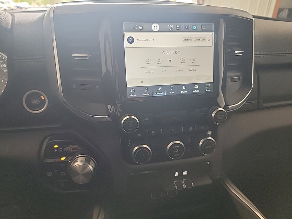 Used 2024 RAM 1500 Laramie image 17