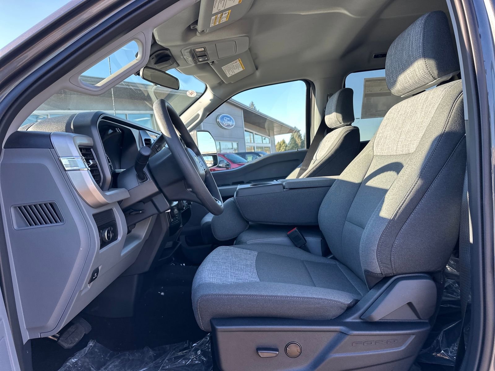 New 2026 Ford F350 XLT w/ Tremor Off-Road Package AWD/4WD image 11