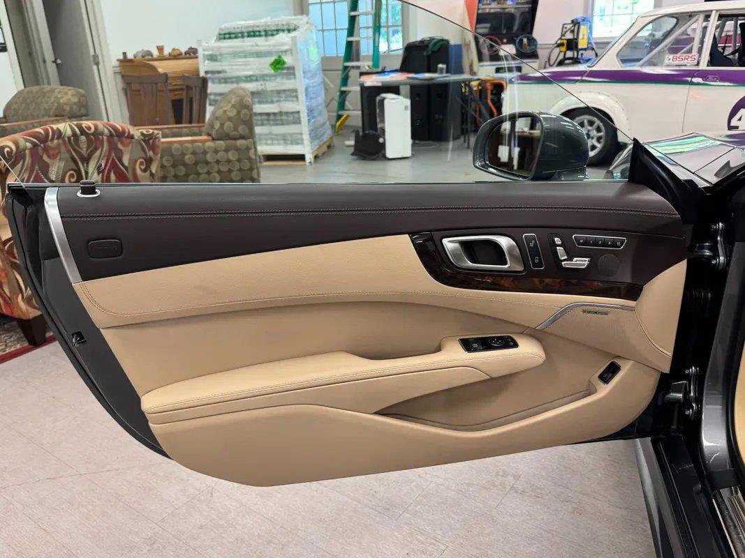 Used 2017 Mercedes-Benz SL 450 image 13