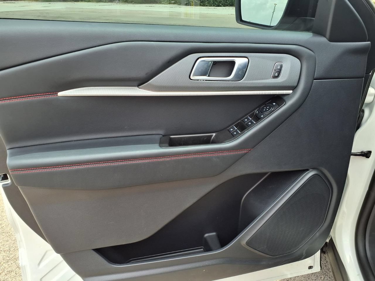 New 2026 Ford Explorer ST-Line RWD image 21