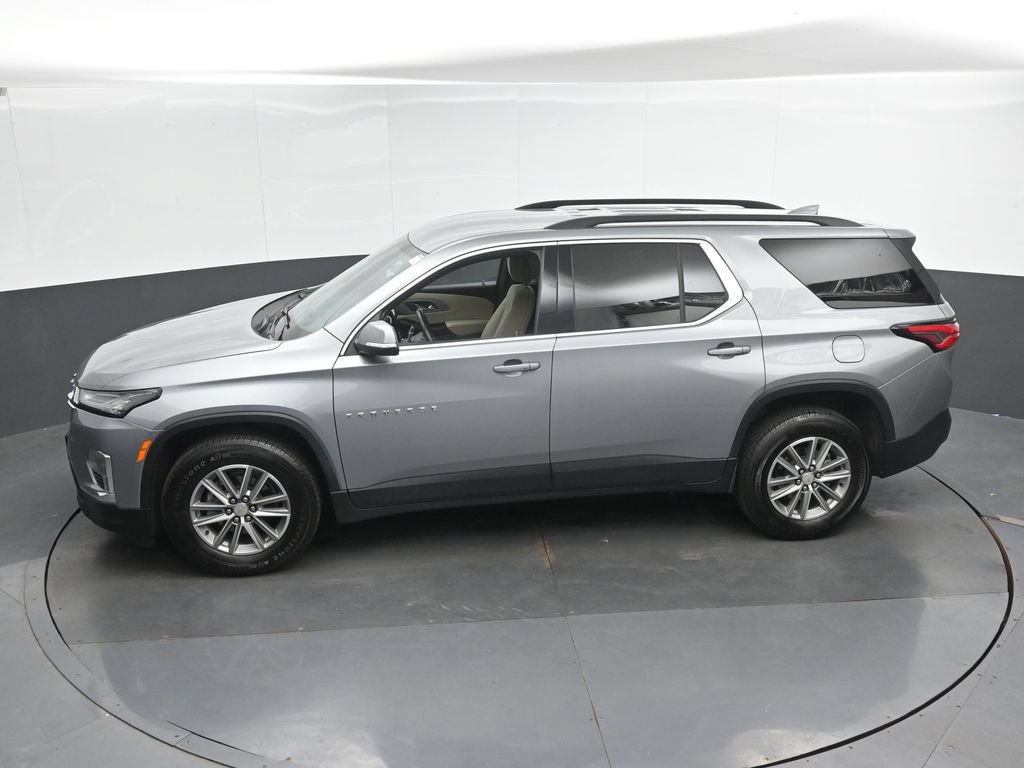 Used 2023 Chevrolet Traverse LT w/ LPO, Cargo Package AWD/4WD image 39