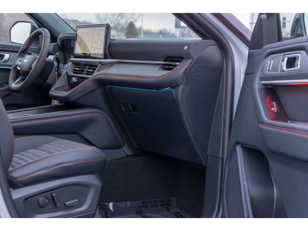 New 2026 Ford Explorer ST-Line w/ ST-Line Street Pack image 10