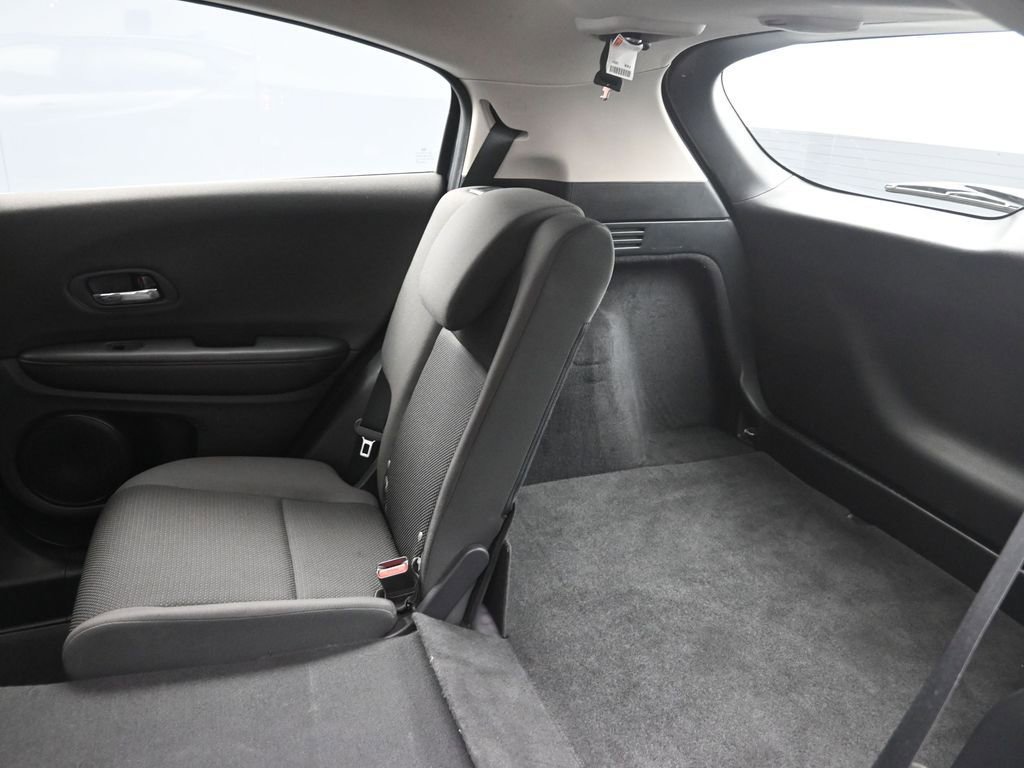 Used 2022 Honda HR-V LX image 21