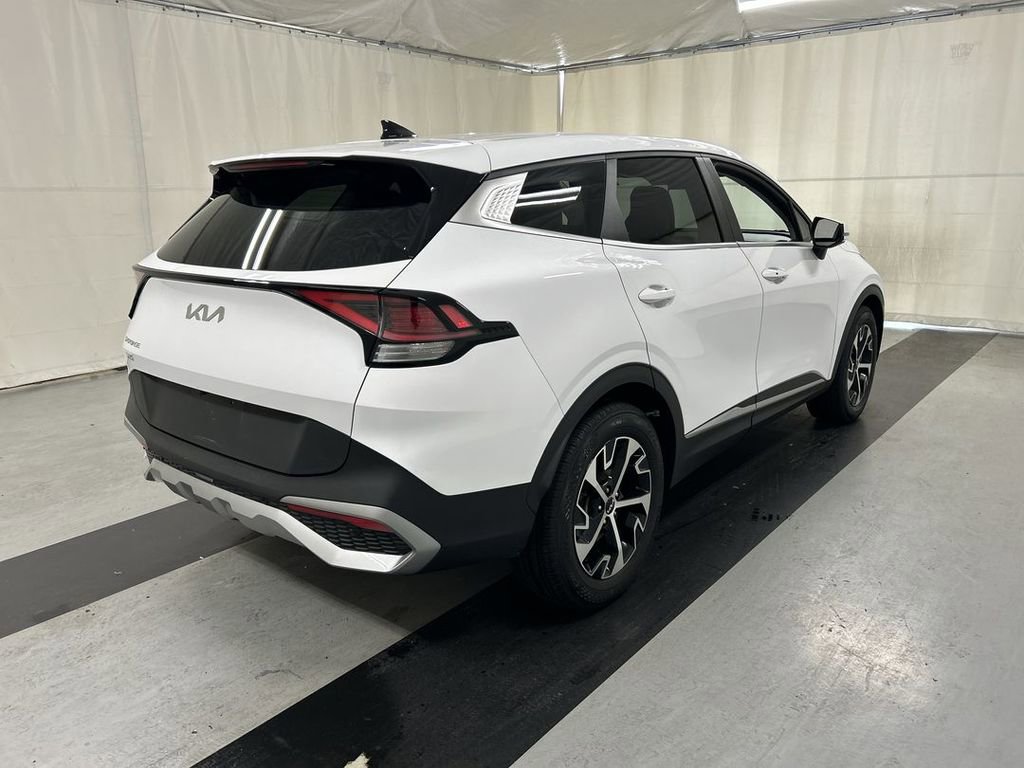 Certified 2023 Kia Sportage EX FWD image 2