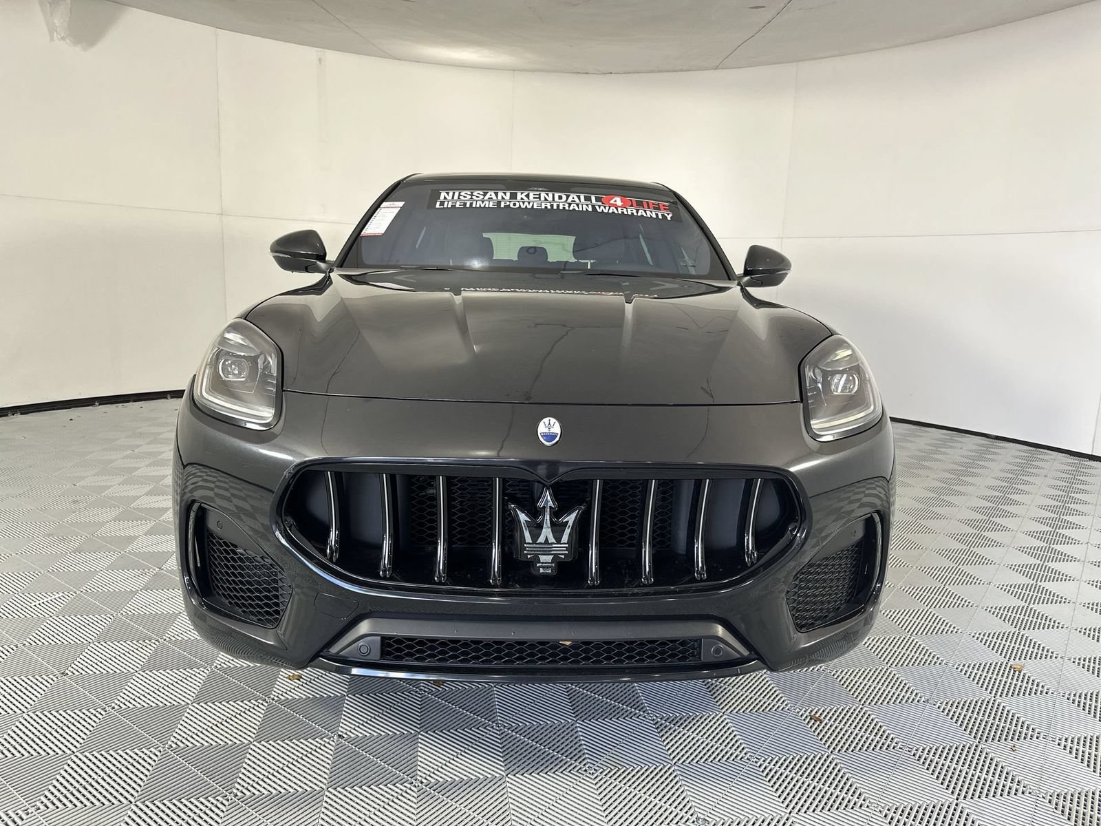 Used 2023 Maserati Grecale GT AWD/4WD image 3