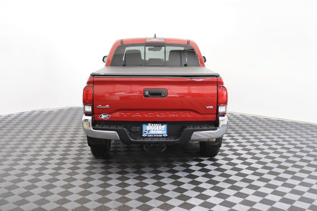 Used 2019 Toyota Tacoma SR5 AWD/4WD image 6