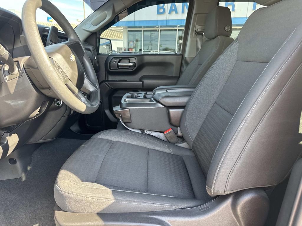 Certified 2024 Chevrolet Silverado 1500 Custom image 17