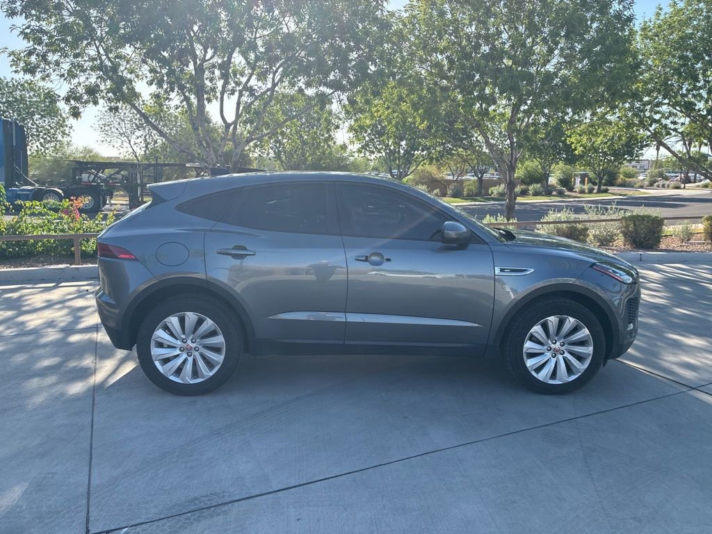 Used 2020 Jaguar E-PACE SE AWD/4WD image 3