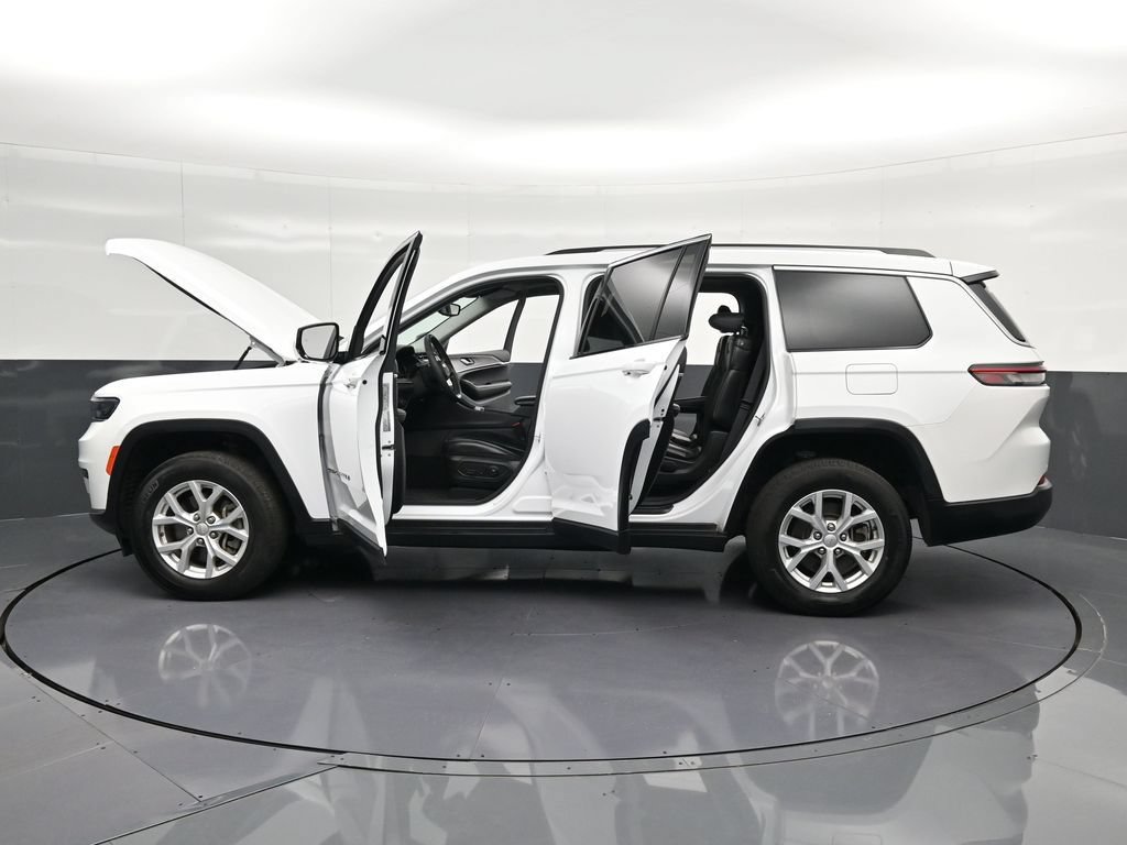 Used 2023 Jeep Grand Cherokee L Limited AWD/4WD image 34