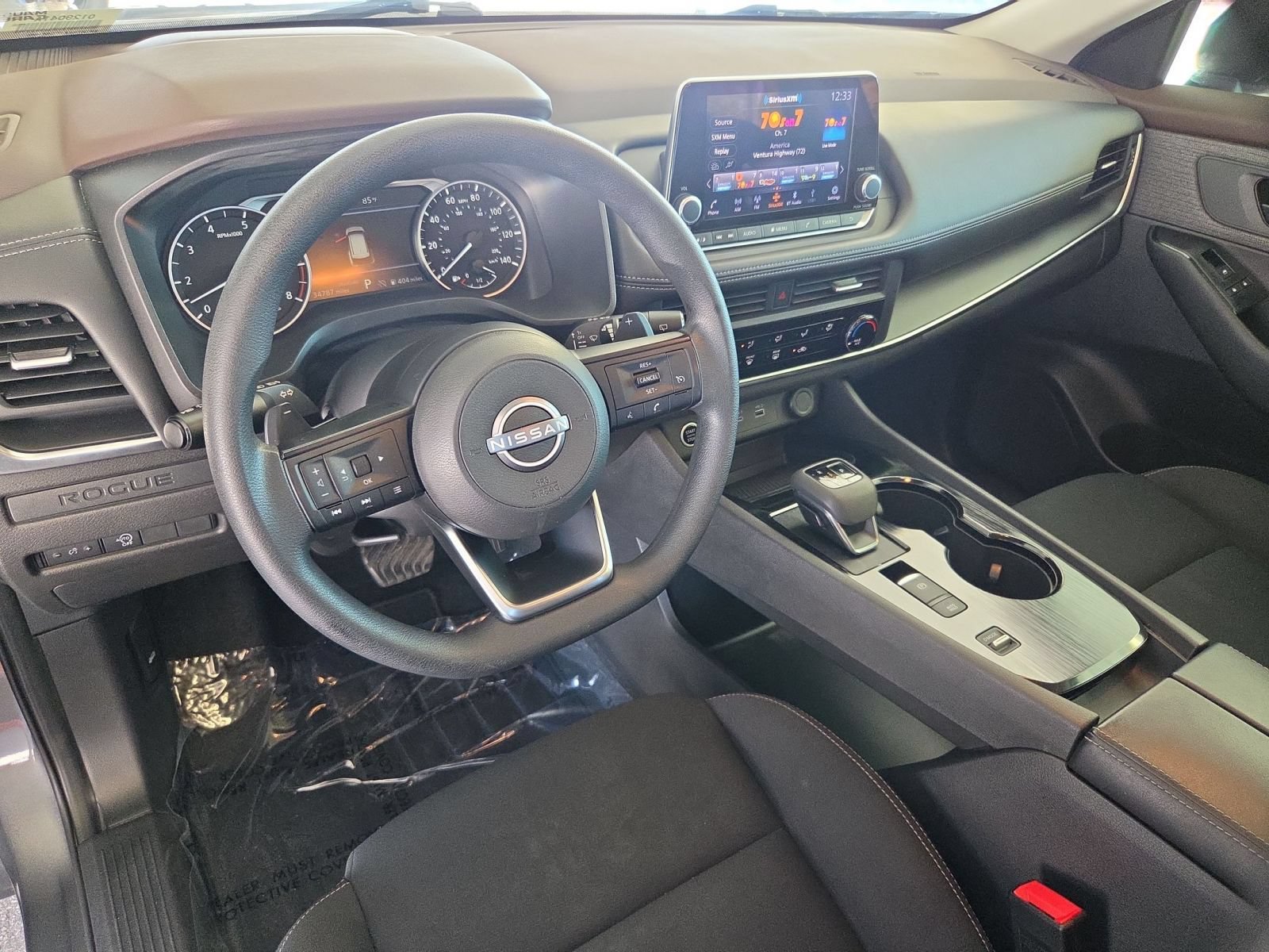 Used 2023 Nissan Rogue S FWD image 11
