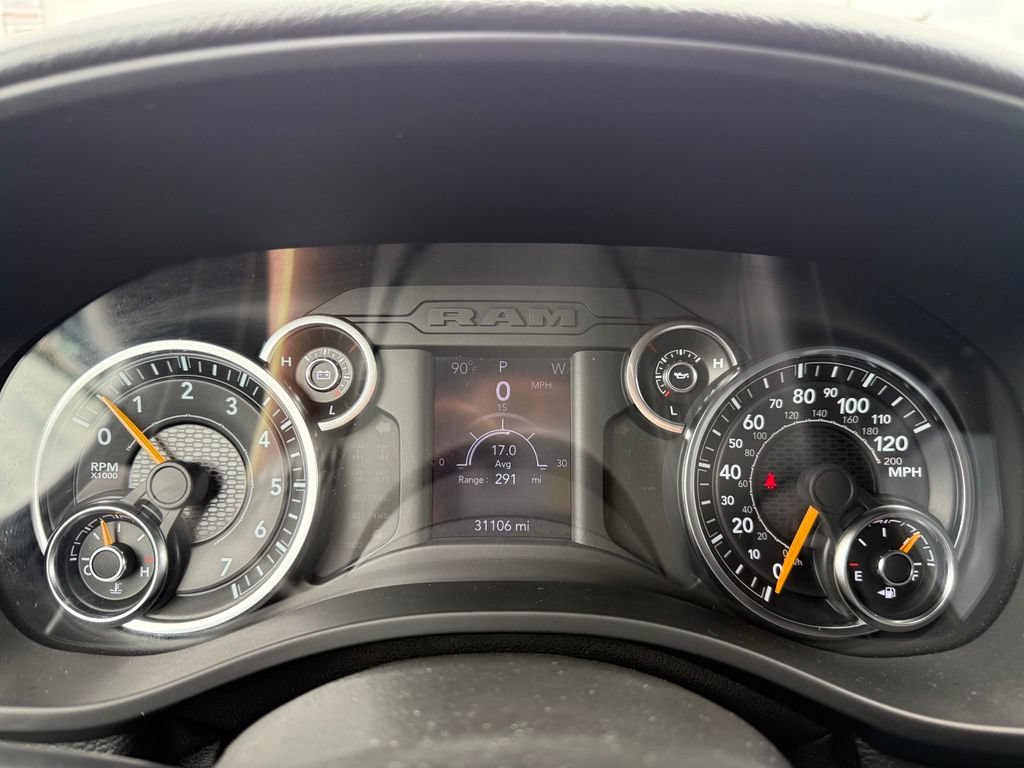 Used 2022 RAM 1500 Big Horn AWD/4WD image 30