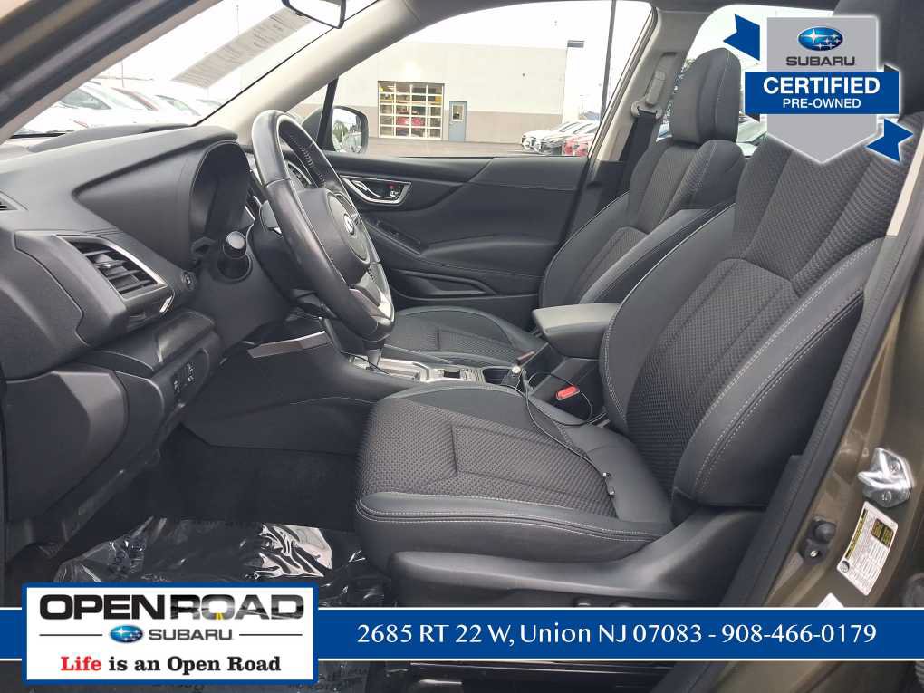 Certified 2023 Subaru Forester Premium AWD/4WD image 30