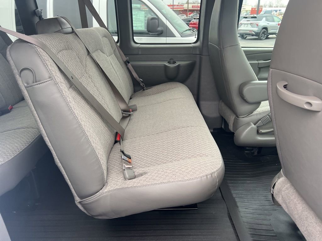 New 2025 Chevrolet Express 3500 LT w/ LT Preferred Equipment Group image 5