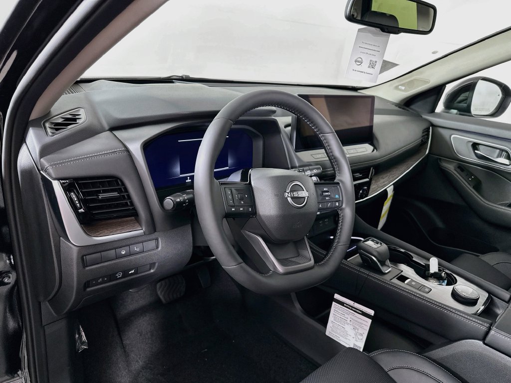 New 2026 Nissan Rogue Platinum AWD/4WD image 14