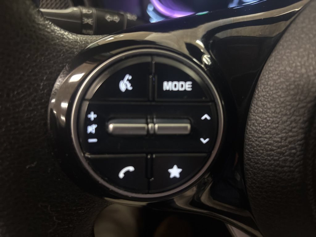 Used 2024 Kia Soul S FWD image 19