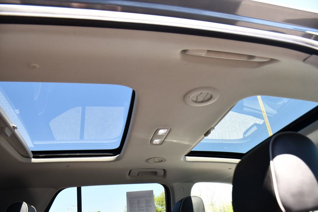 Used 2019 Chevrolet Traverse High Country w/ LPO, Floor Liner Package FWD image 19
