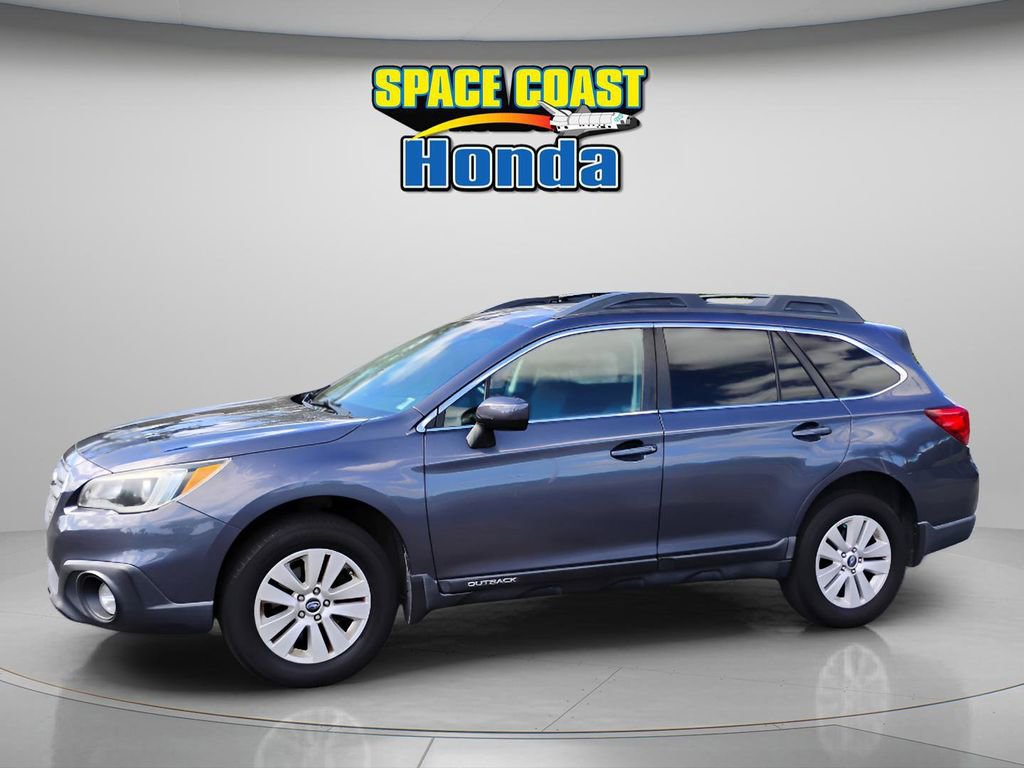 Used 2017 Subaru Outback 2.5i Premium image 3