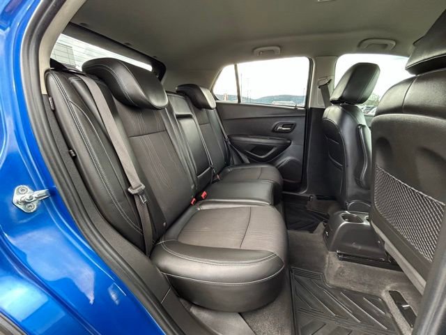 Used 2016 Chevrolet Trax LT w/ LT Convenience Package AWD/4WD image 36