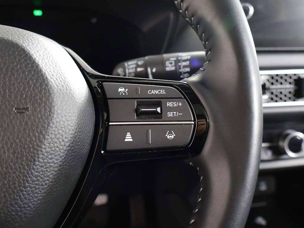 Certified 2026 Honda HR-V EX-L image 44