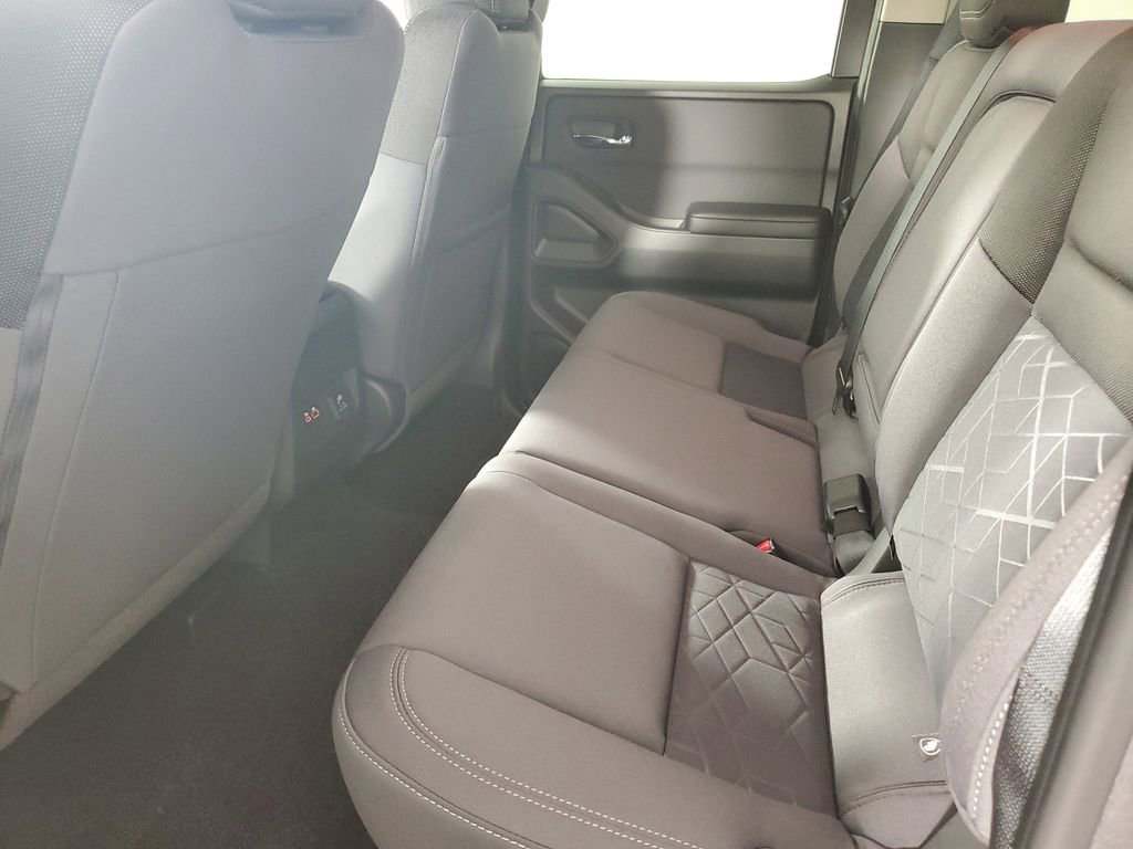 New 2025 Nissan Frontier SV w/ SV Convenience Package RWD image 13