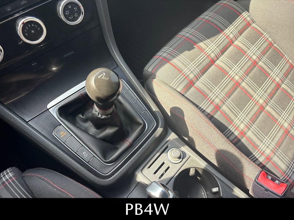 Used 2017 Volkswagen GTI S FWD image 19