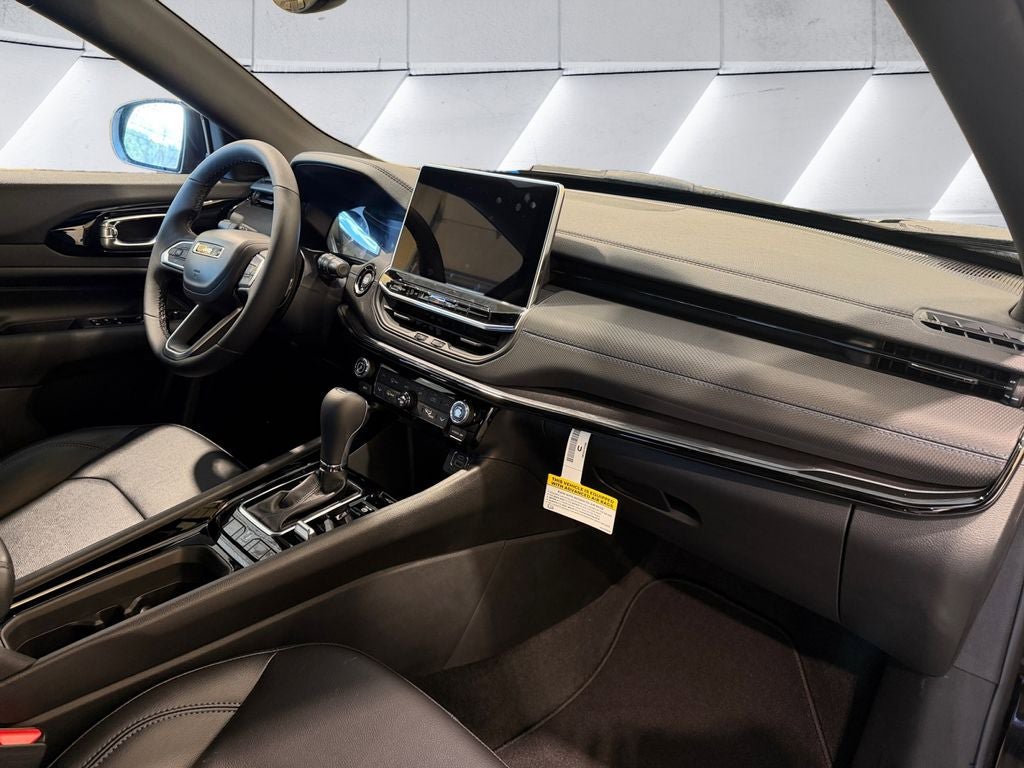 New 2026 Jeep Compass Limited AWD/4WD image 16