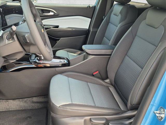 New 2026 Chevrolet Trax LT FWD image 4