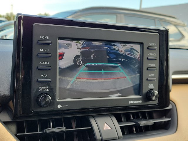Used 2021 Toyota RAV4 LE FWD image 24