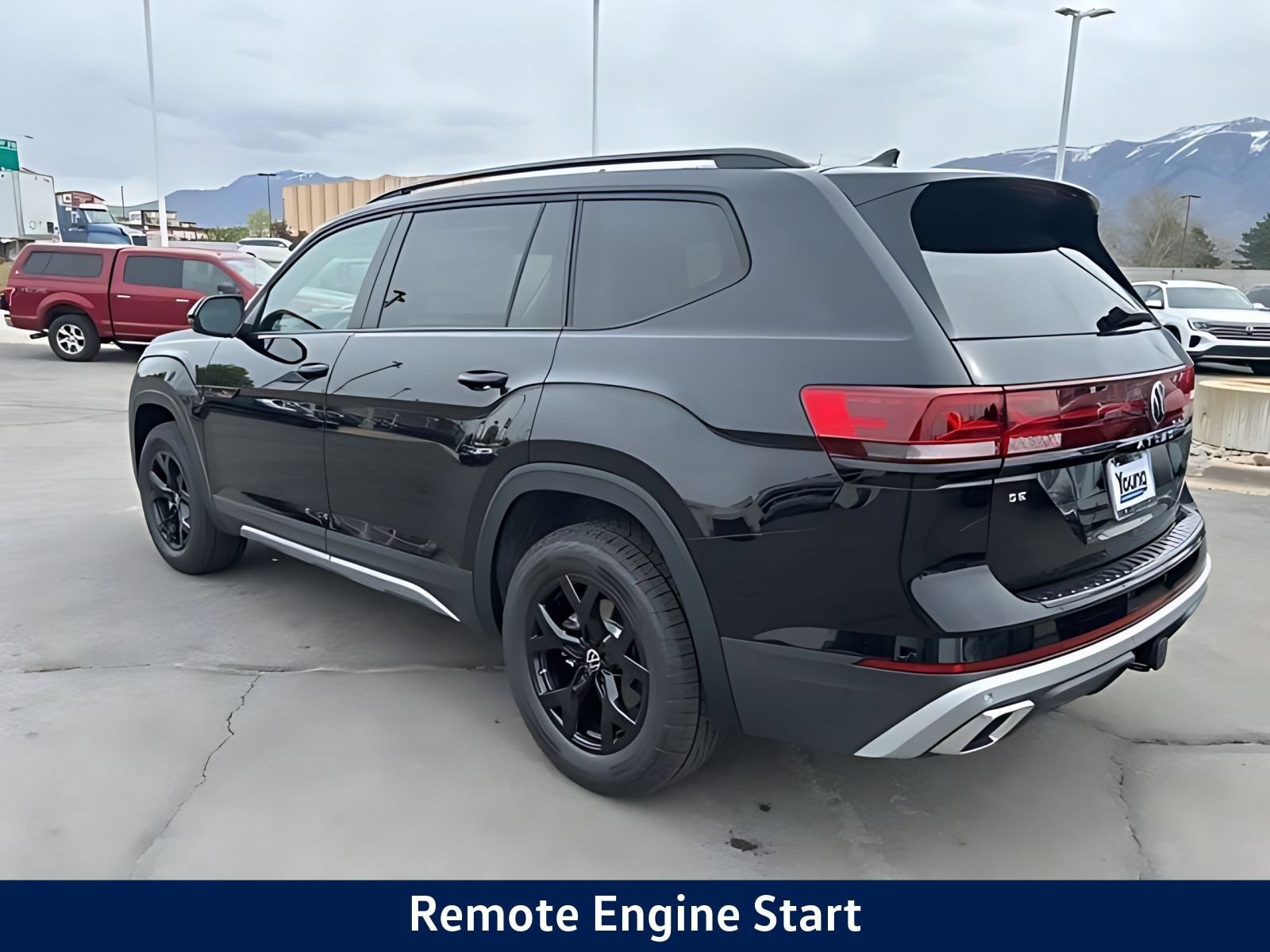 New 2026 Volkswagen Atlas Peak Edition AWD/4WD image 5