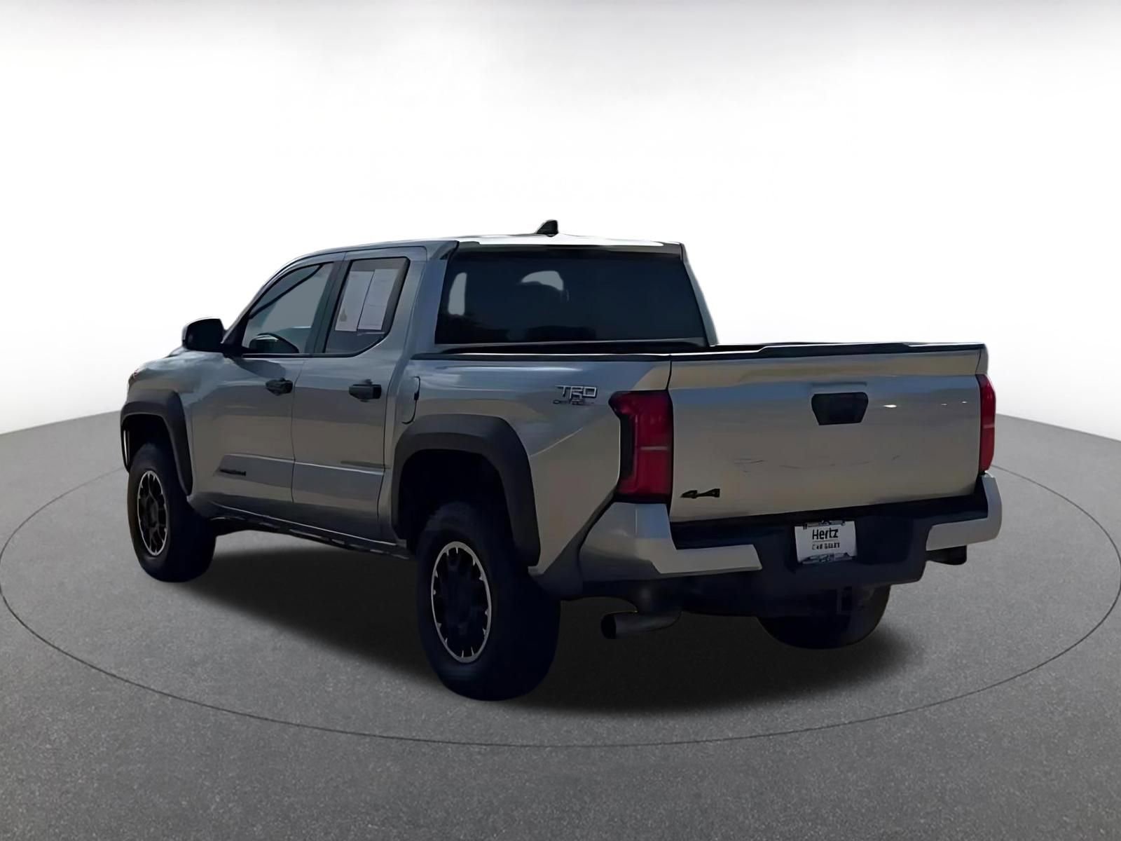 Used 2024 Toyota Tacoma TRD Off-Road AWD/4WD image 11